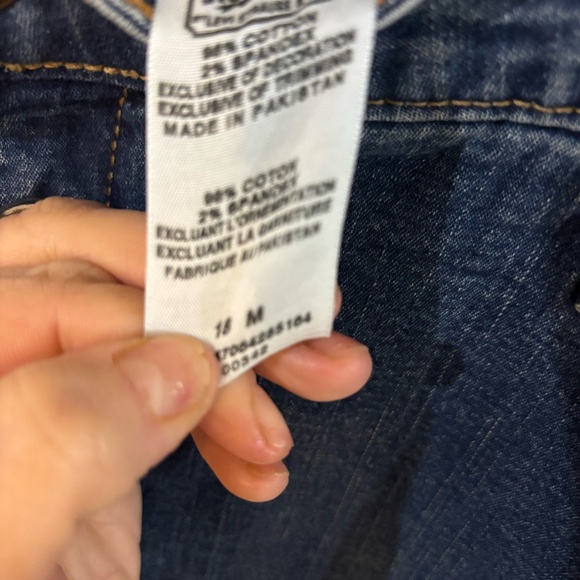 vintage Levi's plus size denim jean cropped boot cut - Picture 5 of 8